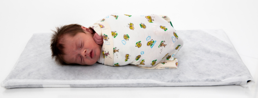 Unexpected behavioural consequences of preterm newborns' clothing